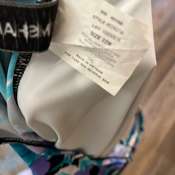 TRIMSHAPER Womens 22W Slimming Tummy Control Swimsuit Tropical Floral Multicolor - Picture 7 of 9